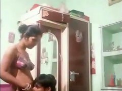 Desi Horny Wife